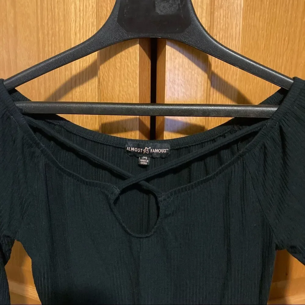 Criss Cross Sexy Black Ribbed Crop Top Sweater by ALMOST FAMOUS Womens Medium